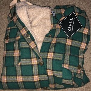 zaful flannel NEW with tags size medium